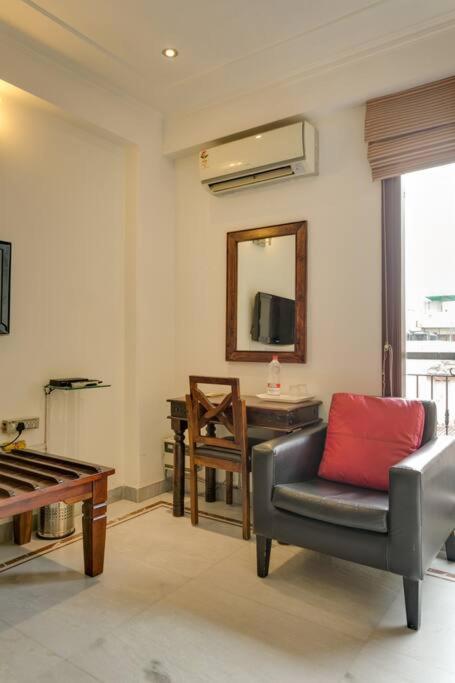 Tree Of Life Bed & Breakfast Neu-Delhi Exterior foto