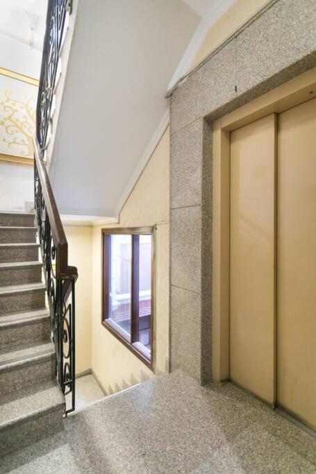 Tree Of Life Bed & Breakfast Neu-Delhi Exterior foto