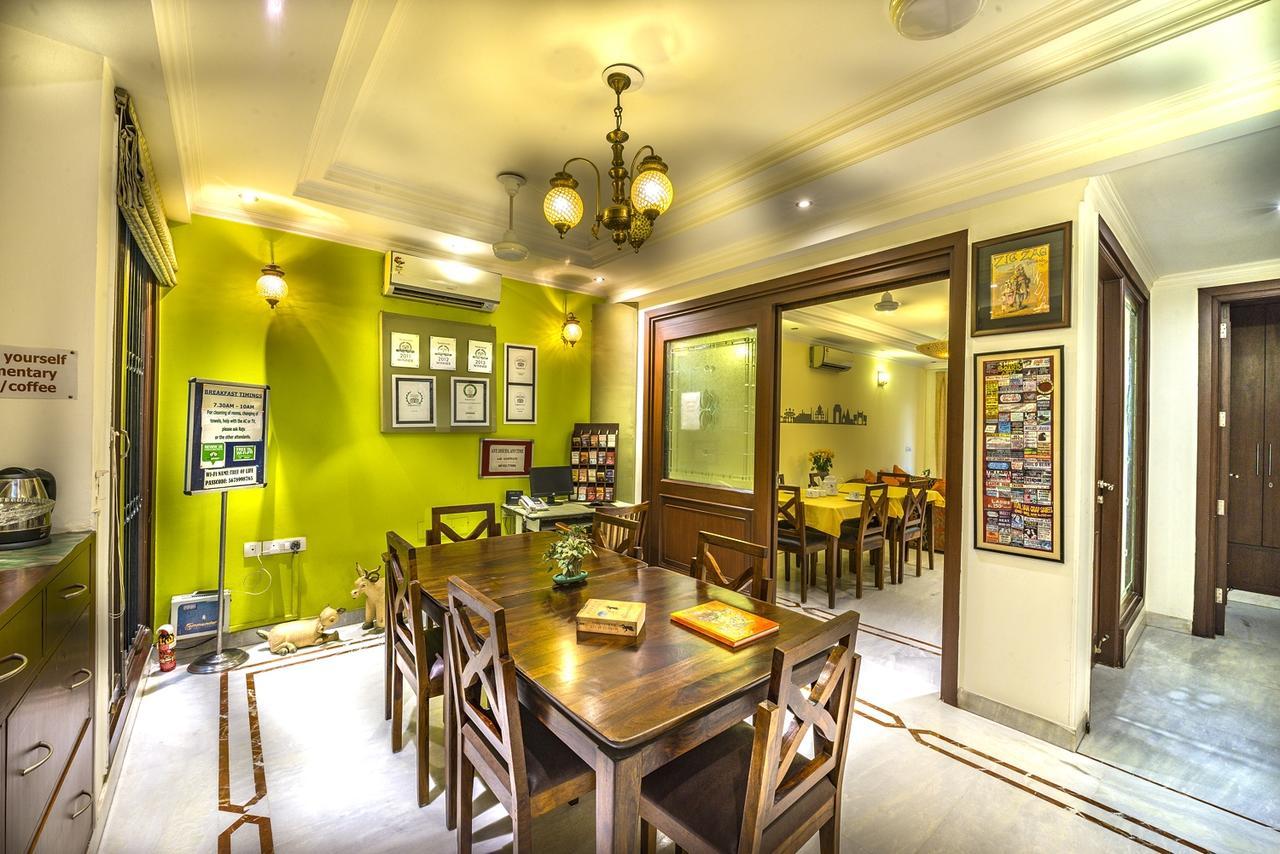 Tree Of Life Bed & Breakfast Neu-Delhi Exterior foto
